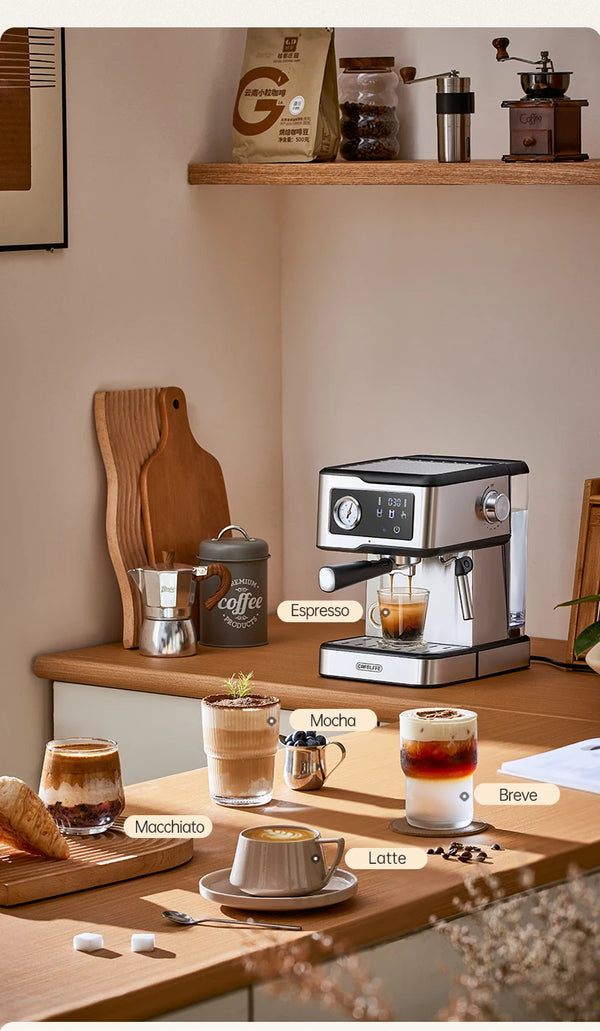 Stainless steel espresso machine with milk frother and 20 bar pressure